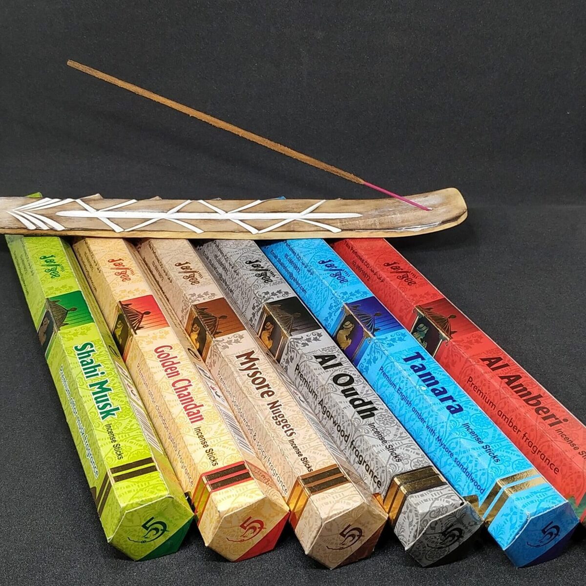 Royal Pettah all six fragrances fanned